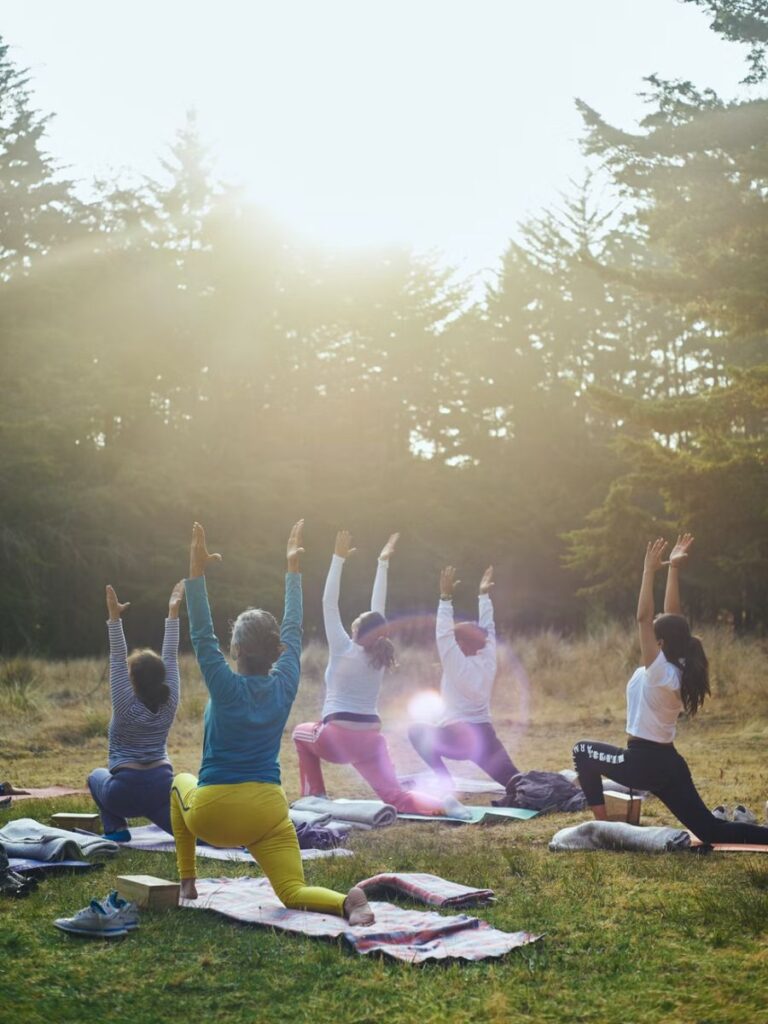 retraite yoga, salutation au soleil